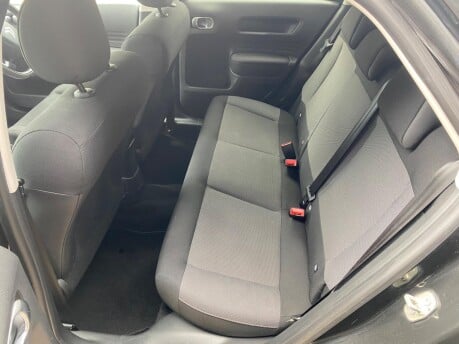 Citroen C4 Cactus PURETECH FLAIR 29