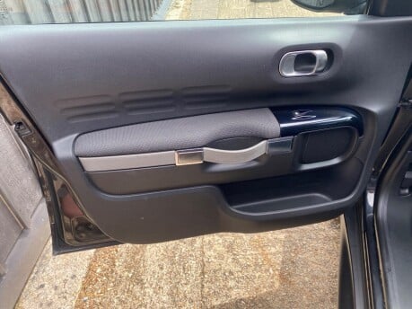 Citroen C4 Cactus PURETECH FLAIR 30