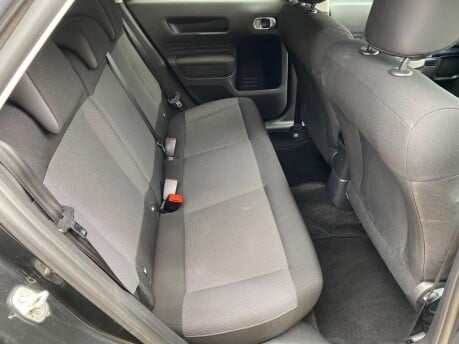 Citroen C4 Cactus PURETECH FLAIR 31