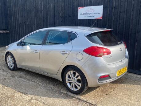 Kia Ceed 2 ECODYNAMICS CRDI 6