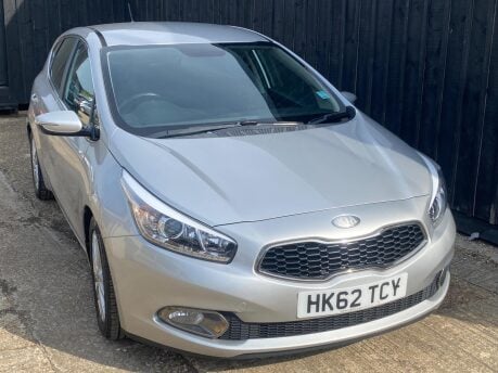 Kia Ceed 2 ECODYNAMICS CRDI 12