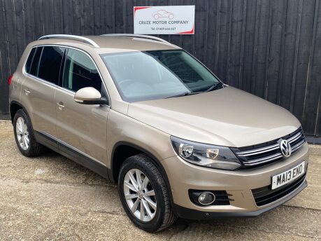 Volkswagen Tiguan 2.0 TDI BlueMotion Tech SE DSG 4WD Euro 5 (s/s) 5dr 1