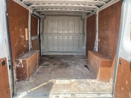 Peugeot Boxer BLUEHDI 333 L1H1 PROFESSIONAL P/V 20