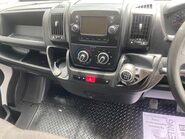 Peugeot Boxer BLUEHDI 333 L1H1 PROFESSIONAL P/V 10
