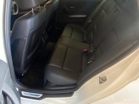 BMW 3 Series 320D SPORT PLUS EDITION TOURING 22