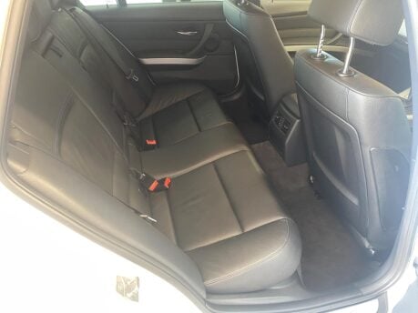 BMW 3 Series 320D SPORT PLUS EDITION TOURING 21