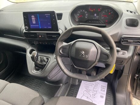 Peugeot Partner BLUEHDI PROFESSIONAL L1 8