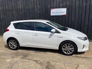 Toyota Auris EXCEL VVT-I 13