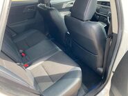 Toyota Auris EXCEL VVT-I 25