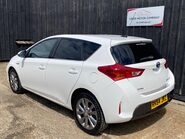Toyota Auris EXCEL VVT-I 19