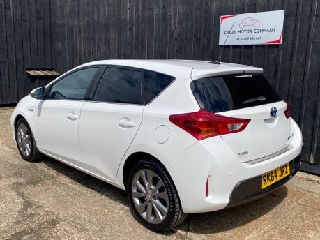 Toyota Auris EXCEL VVT-I 19