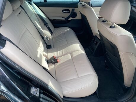BMW 3 Series 325D M SPORT TOURING 16
