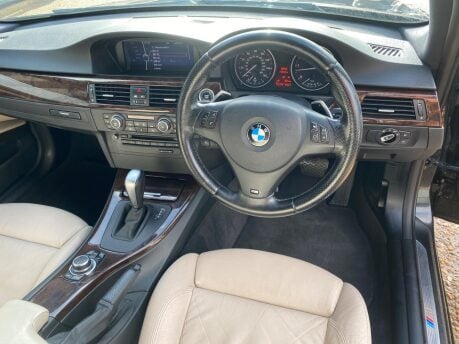 BMW 3 Series 325D M SPORT TOURING 8
