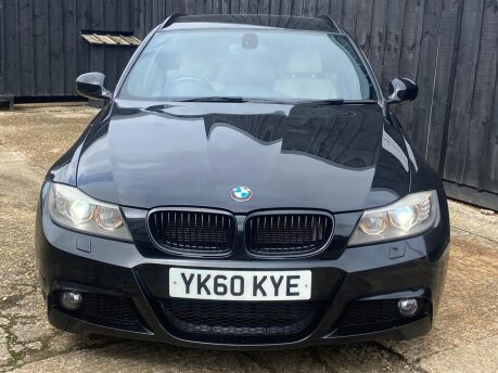 BMW 3 Series 325D M SPORT TOURING 4