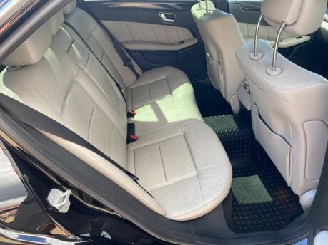 Mercedes-Benz E Class E300 BLUETEC HYBRID 16