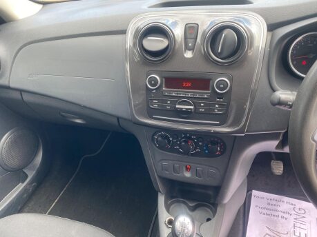Dacia Sandero Stepway ESSENTIAL TCE 9
