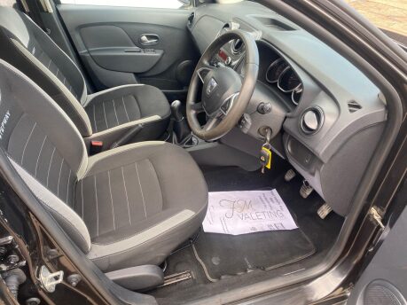 Dacia Sandero Stepway ESSENTIAL TCE 13