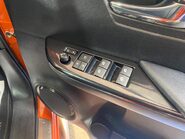 Toyota Hilux INVINCIBLE X 4WD D-4D DCB 33