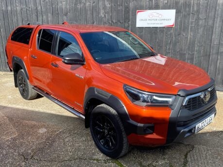 Toyota Hilux INVINCIBLE X 4WD D-4D DCB 1