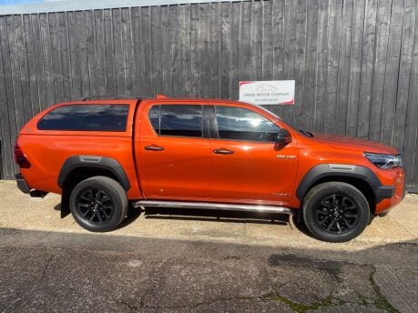 Toyota Hilux INVINCIBLE X 4WD D-4D DCB 3