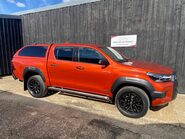 Toyota Hilux INVINCIBLE X 4WD D-4D DCB 10