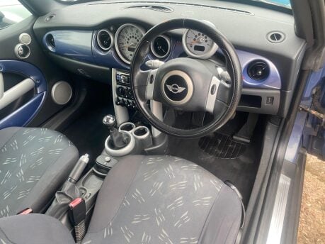 Mini Convertible ONE 7