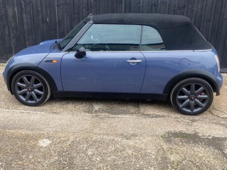 Mini Convertible ONE 4