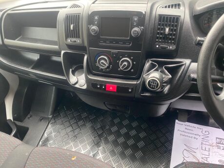Peugeot Boxer BLUEHDI 333 L1H1 PROFESSIONAL P/V 9