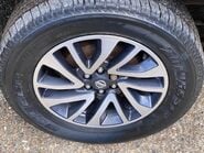 Nissan Navara DCI TEKNA 4X4 SHR DCB 13