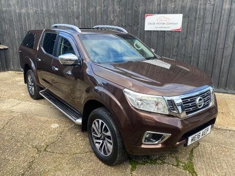 Nissan Navara DCI TEKNA 4X4 SHR DCB