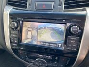 Nissan Navara DCI TEKNA 4X4 SHR DCB 20