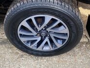Nissan Navara DCI TEKNA 4X4 SHR DCB 17