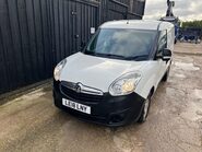 Vauxhall Combo L1H1 2000 CDTI 1