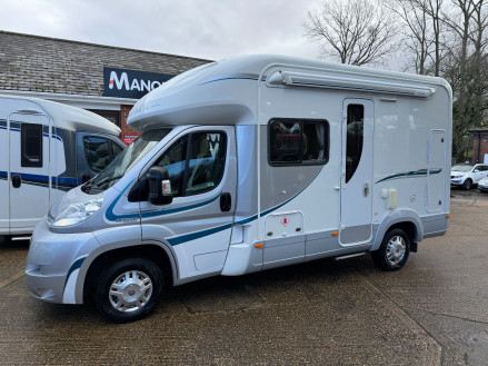 Auto-Trail Tracker RS STUNNING LOW MILEAGE TRACKER RS 