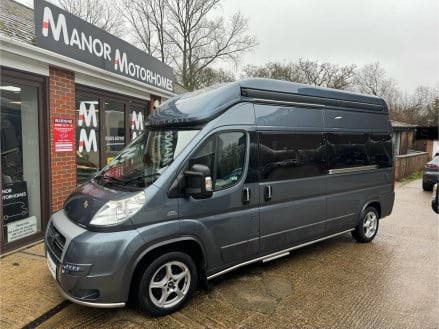 Auto-Trail V-Line 600 2 BERTH HIGH TOP, HIGH SPECIFICATION MODEL 