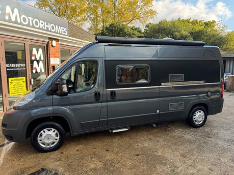 Swift Mondial RL 3 BERTH HIGH TOP LOW MILEAGE 