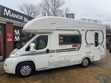 Auto-Sleepers Broadway CROWN EK VERY VERY RARE 4 BERTH MOTORHOME 