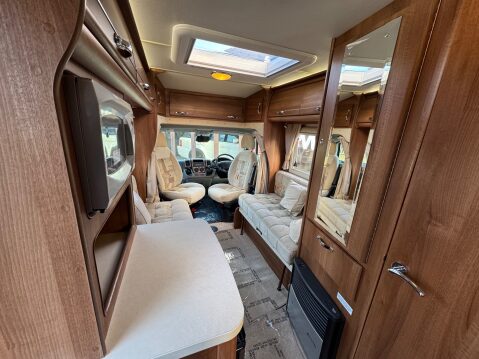 Autosleeper Nuevo *** SOLD *** 12