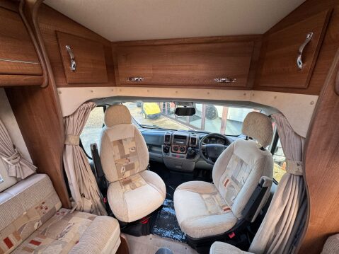 Autosleeper Nuevo *** SOLD *** 14