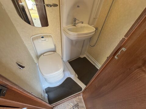 Autosleeper Nuevo *** SOLD *** 20