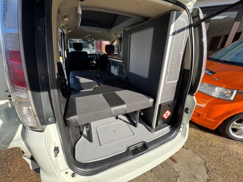 Nissan Serena Hertford Camper *** SOLD *** 26