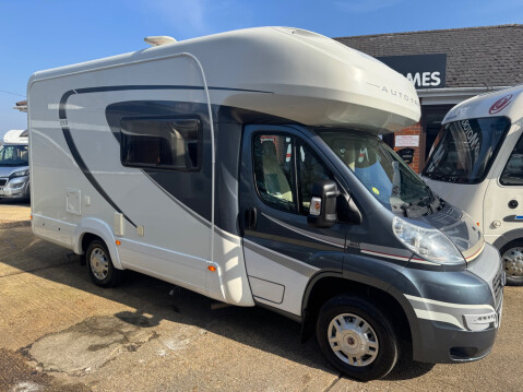 Auto-Trail Tracker EKS *** SOLD *** 29