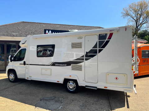 Elddis Autoquest 175 REAR BATHROOM, BIG SPEC, STUNNING MOTORHOME 2