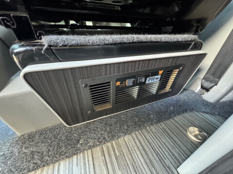 CamperKing Karisma VW T5 4 BERTH POP TOP GREAT SPECIFICATION 13