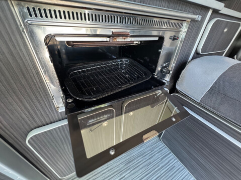 CamperKing Karisma VW T5 4 BERTH POP TOP GREAT SPECIFICATION 16