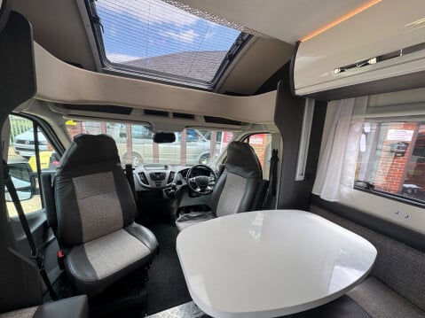 Roller Team Zefiro 696 FIXED BED, REAR BEDROOM 4 BERTH COACH BUILT 12