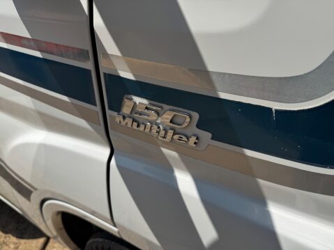 Auto-Trail Frontier SCOUT 4 AUTOMATIC VERY LOW MILEAGE 11