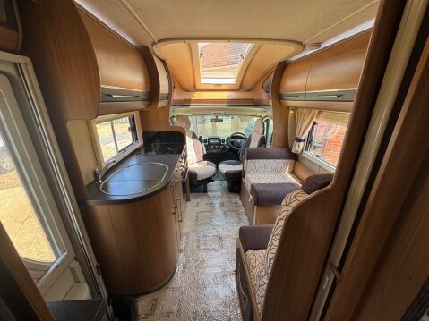 Auto-Trail Frontier SCOUT 4 AUTOMATIC VERY LOW MILEAGE 28