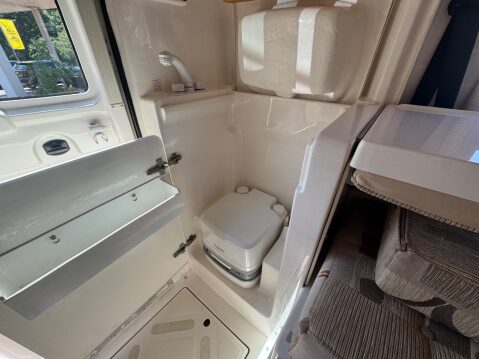 Romahome R20 HI LO Pop Top ONE OF THE LAST BUILT 16