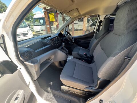 Hertford Campers Up to 4 Berth Pop Top AUTOMATIC 1.6 PETROL POP TOP 4